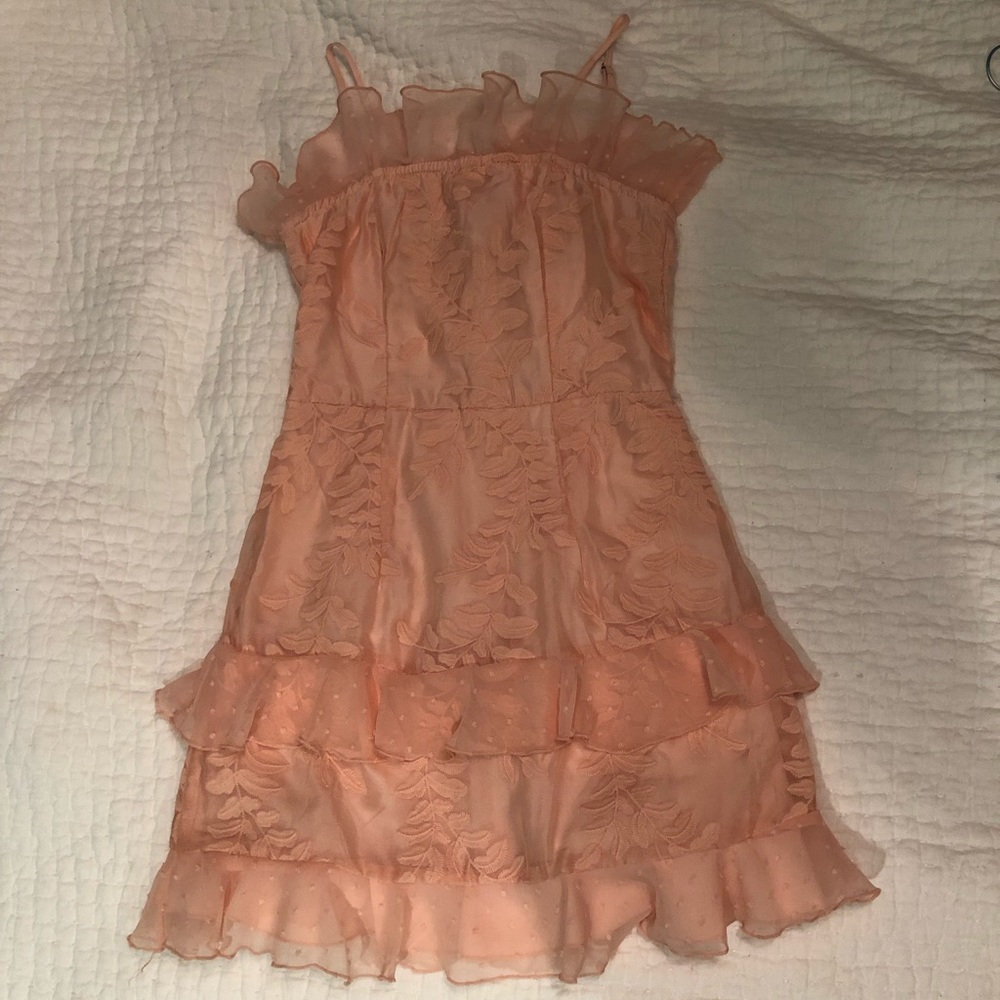 Worn once, no blemishes!!